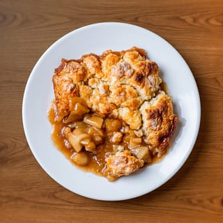 Home Style Apple Cobbler